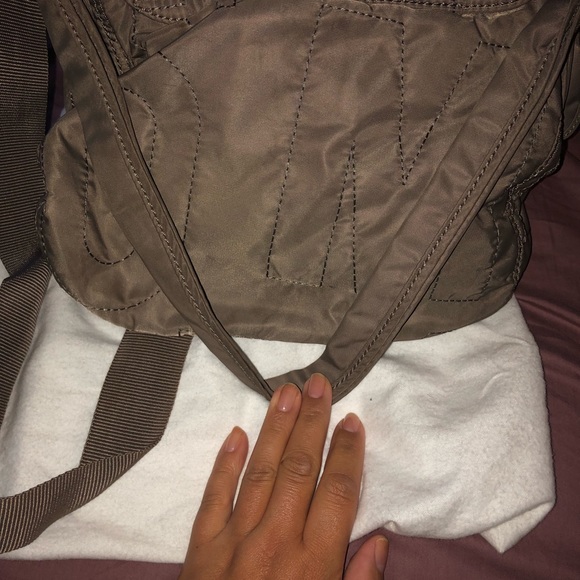 Marc by Marc Jacobs 3 Matching Piece Set - Picture 6 of 8